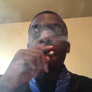 Meet your Posher, Ray